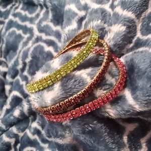 Vintage rinstone stretchy bracelets set of 3 never worn